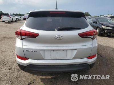 Zdjęcie 6 z 13 samochodu: 2017 HYUNDAI TUCSON SE VIN:KM8J23A46HU300627 - miniatura