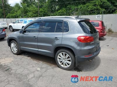 Drugie zdjęcie samochodu z przodu: 2016 VOLKSWAGEN TIGUAN S VIN:WVGBV7AX5GW564549 - miniatura