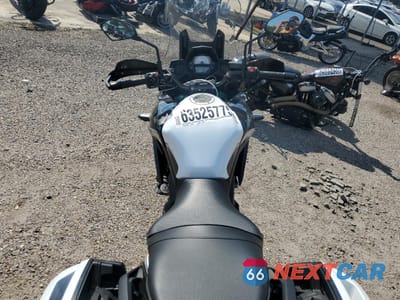 Zdjęcie 6 z 10 samochodu: 2020 KAWASAKI KLE650 F VIN:JKALEEF16LDA39794 - miniatura