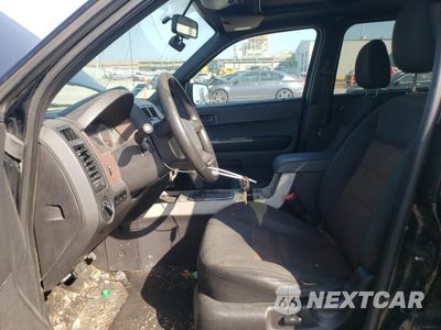 Zdjęcie 7 z 14 samochodu: 2008 FORD ESCAPE XLT VIN:1FMCU03108KA69336 - miniatura