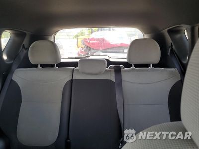 Zdjęcie 10 z 13 samochodu: 2015 KIA SOUL VIN:KNDJN2A26F7202293 - miniatura