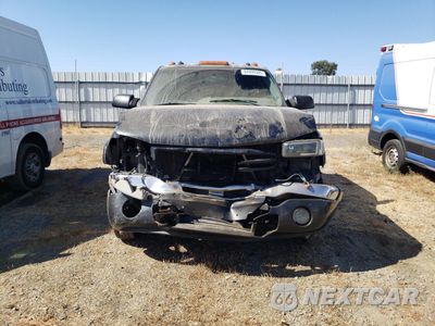 Piąte zdjęcie samochodu w środku: 2003 GMC NEW SIERRA K3500 VIN:1GTJK33113F153122 - miniatura