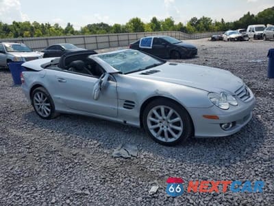 Czwarte zdjęcie samochodu z boku: 2007 MERCEDES-BENZ SL 550 VIN:WDBSK71F87F133710 - miniatura