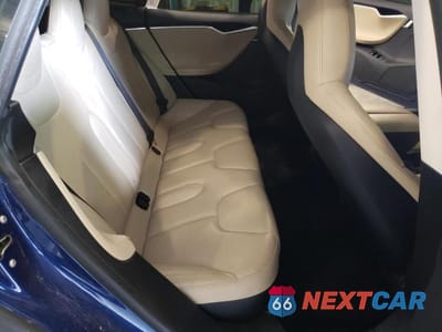 Zdjęcie 10 z 12 samochodu: 2015 TESLA MODEL S 70D VIN:5YJSA1S25FF087639 - miniatura