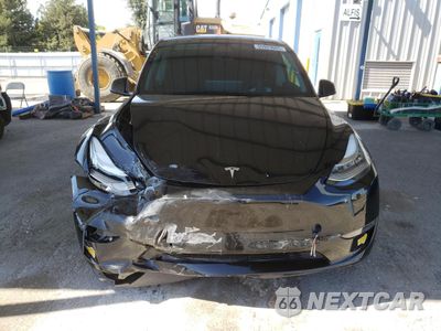 Piąte zdjęcie samochodu w środku: 2022 TESLA MODEL Y VIN:7SAYGDEE9NF489813 - miniatura