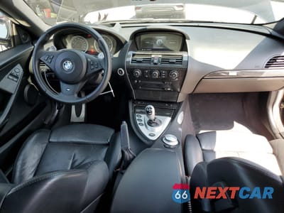 Zdjęcie 8 z 13 samochodu: 2006 BMW M6 VIN:WBSEH93466B797636 - miniatura