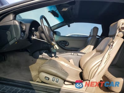 Zdjęcie 7 z 13 samochodu: 2002 PONTIAC FIREBIRD TRANS AM VIN:2G2FV32G022155998 - miniatura