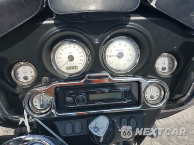 Zdjęcie 7 z 9 samochodu: 2011 HARLEY-DAVIDSON FLHX VIN:1HD1KBM13BB670760 - miniatura
