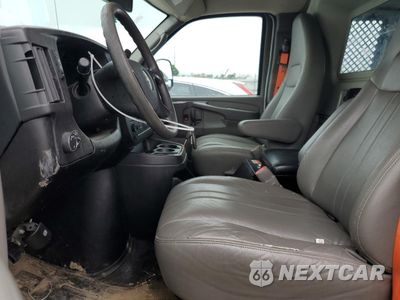 Zdjęcie 8 z 14 samochodu: 2014 CHEVROLET EXPRESS G2500 VIN:1GCWGFCA1E1914675 - miniatura