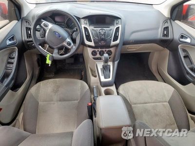 Zdjęcie 8 z 12 samochodu: 2014 FORD FOCUS SE VIN:1FADP3F22EL374533 - miniatura