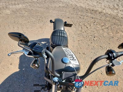 Piąte zdjęcie samochodu w środku: 2019 HARLEY-DAVIDSON FXBB VIN:1HD1YJJ22KB045692 - miniatura