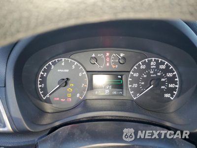 Zdjęcie 9 z 12 samochodu: 2014 NISSAN SENTRA S VIN:3N1AB7AP5EY231155 - miniatura