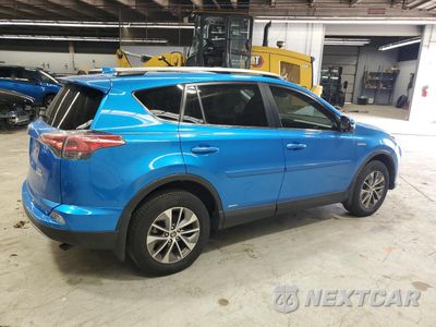 Trzecie zdjęcie samochodu z tyłu: 2018 TOYOTA RAV4 HV LE VIN:JTMRJREV0JD177316 - miniatura