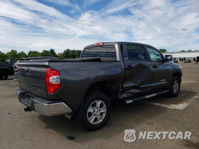 Trzecie zdjęcie samochodu z tyłu: 2016 TOYOTA TUNDRA CREWMAX SR5 VIN:5TFDY5F10GX502046 - miniatura