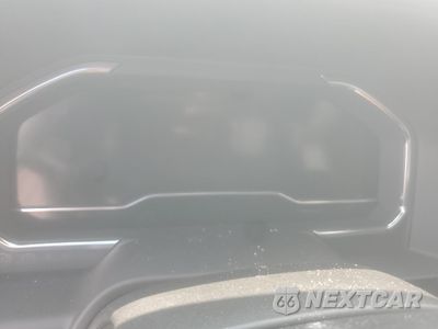 Zdjęcie 9 z 12 samochodu: 2025 GMC SIERRA K2500 DENALI ULTIMATE VIN:1GT4UXEY5SF325434 - miniatura