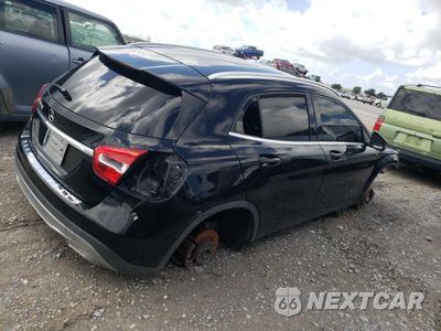 Trzecie zdjęcie samochodu z tyłu: 2015 MERCEDES-BENZ GLA 250 VIN:WDCTG4EB0FJ137088 - miniatura