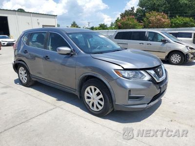 Czwarte zdjęcie samochodu z boku: 2019 NISSAN ROGUE S VIN:KNMAT2MV2KP508803 - miniatura