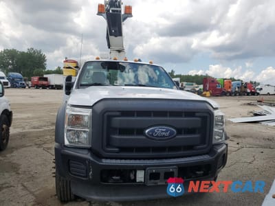 Piąte zdjęcie samochodu w środku: 2013 FORD F450 SUPER DUTY VIN:1FDUF4GY9DEB20760 - miniatura