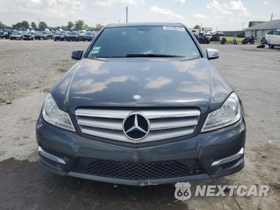 Piąte zdjęcie samochodu w środku: 2013 MERCEDES-BENZ C 300 4MATIC VIN:WDDGF8AB8DA841288 - miniatura