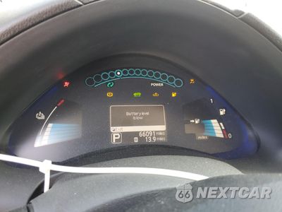 Zdjęcie 9 z 14 samochodu: 2016 NISSAN LEAF S VIN:1N4AZ0CP0GC305287 - miniatura