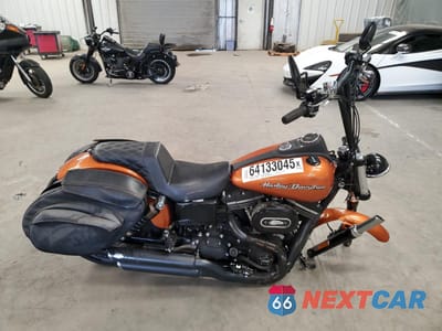 2015 HARLEY-DAVIDSON FXDB DYNA STREET BOB 1HD1GXM1XFC313476 - główne zdjęcie licytacji z USA - miniatura