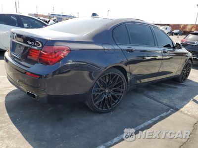 Trzecie zdjęcie samochodu z tyłu: 2015 BMW 750 LI VIN:WBAYE8C57FD781642 - miniatura