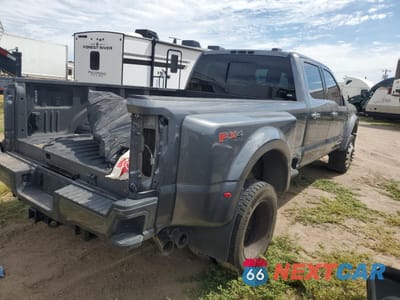 Trzecie zdjęcie samochodu z tyłu: 2024 FORD F450 SUPER DUTY VIN:1FT8W4DM5RED85335 - miniatura