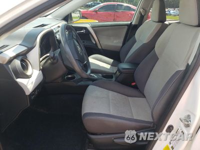 Zdjęcie 7 z 15 samochodu: 2014 TOYOTA RAV4 XLE VIN:2T3WFREV7EW089814 - miniatura