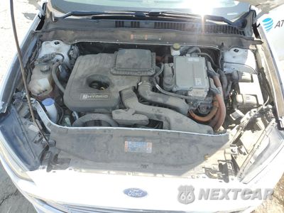 Zdjęcie 11 z 12 samochodu: 2017 FORD FUSION SE HYBRID VIN:3FA6P0LUXHR409421 - miniatura