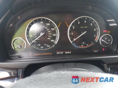 Zdjęcie 9 z 13 samochodu: 2016 BMW X5 SDRIVE35I VIN:5UXKR2C56G0R71644 - miniatura