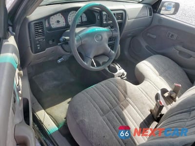 Zdjęcie 8 z 13 samochodu: 2001 TOYOTA TACOMA PRERUNNER VIN:5TENM92N91Z851108 - miniatura