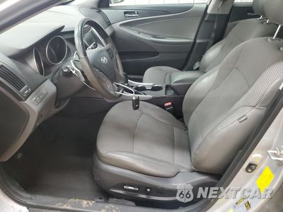 Zdjęcie 7 z 12 samochodu: 2011 HYUNDAI SONATA SE VIN:5NPEC4AC1BH244436 - miniatura