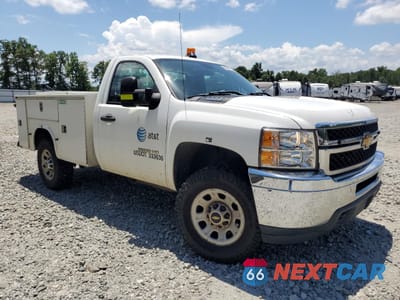 Czwarte zdjęcie samochodu z boku: 2013 CHEVROLET SILVERADO K3500 VIN:1GB3KZCG8DF237301 - miniatura