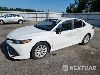 2020 TOYOTA CAMRY LE 4T1L11AK6LU886558 - główne zdjęcie licytacji z USA - miniatura
