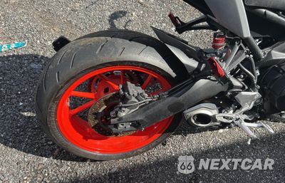 Zdjęcie 12 z 15 samochodu: 2019 YAMAHA MT09 VIN:JYARN53E0KA004605 - miniatura
