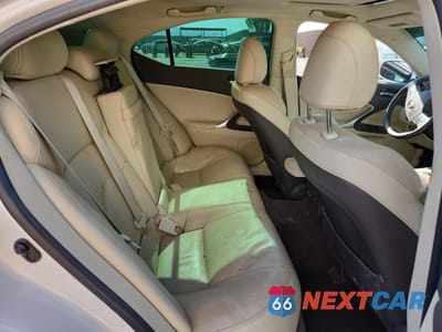 Zdjęcie 10 z 13 samochodu: 2012 LEXUS IS 350 VIN:JTHBE5C29C5030771 - miniatura