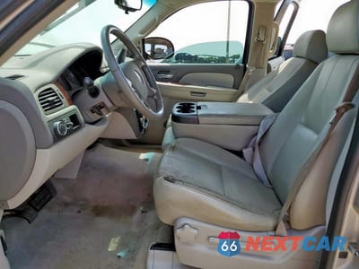 Zdjęcie 7 z 13 samochodu: 2009 GMC YUKON SLE VIN:1GKFC23C19R177284 - miniatura