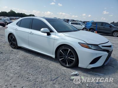 Czwarte zdjęcie samochodu z boku: 2019 TOYOTA CAMRY XSE VIN:4T1BZ1HK7KU025771 - miniatura