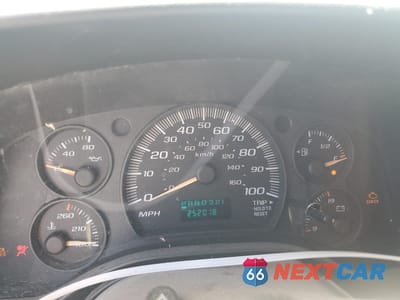 Zdjęcie 9 z 13 samochodu: 2004 CHEVROLET EXPRESS G2500 VIN:1GCGG25V641106110 - miniatura