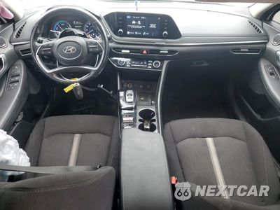 Zdjęcie 8 z 13 samochodu: 2022 HYUNDAI SONATA HYBRID VIN:KMHL34JJ6NA043435 - miniatura