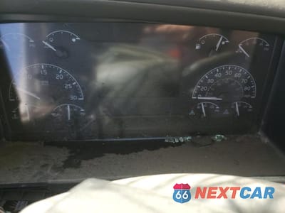 Zdjęcie 8 z 10 samochodu: 2025 VOLVO VN VNL VIN:4V4NC9EH8SN668168 - miniatura