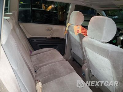 Zdjęcie 11 z 13 samochodu: 2001 TOYOTA HIGHLANDER VIN:JTEGF21A810026729 - miniatura