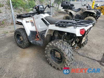 Trzecie zdjęcie samochodu z tyłu: 2018 POLARIS SPORTSMAN 570 EPS UTILITY EDITION VIN:4XASEF57XJA101181 - miniatura