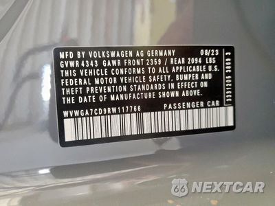 Zdjęcie 12 z 13 samochodu: 2024 VOLKSWAGEN GTI S VIN:WVWGA7CD9RW117766 - miniatura