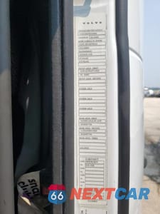 Zdjęcie 10 z 10 samochodu: 2024 VOLVO VNL SEMI TRUCK VIN:4V4NC9EH7RN634992 - miniatura