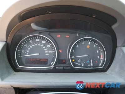 Zdjęcie 9 z 13 samochodu: 2004 BMW X3 3.0I VIN:WBXPA93464WC32755 - miniatura