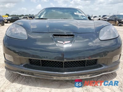 Piąte zdjęcie samochodu w środku: 2013 CHEVROLET CORVETTE GRAND SPORT VIN:1G1YW2DW0D5104131 - miniatura