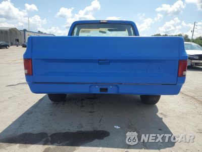 Zdjęcie 6 z 14 samochodu: 1984 CHEVROLET C10 VIN:2GCDC14H0E1204209 - miniatura