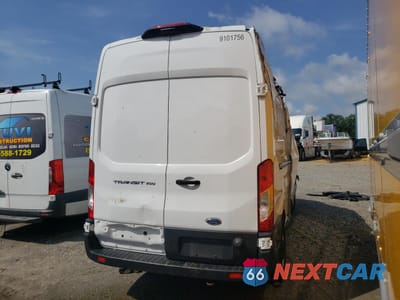Trzecie zdjęcie samochodu z tyłu: 2022 FORD TRANSIT T-250 VIN:1FTBR1X86NKA23925 - miniatura