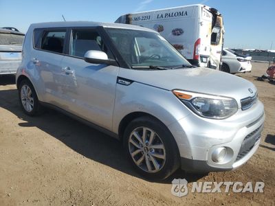 Czwarte zdjęcie samochodu z boku: 2018 KIA SOUL + VIN:KNDJP3A5XJ7509114 - miniatura